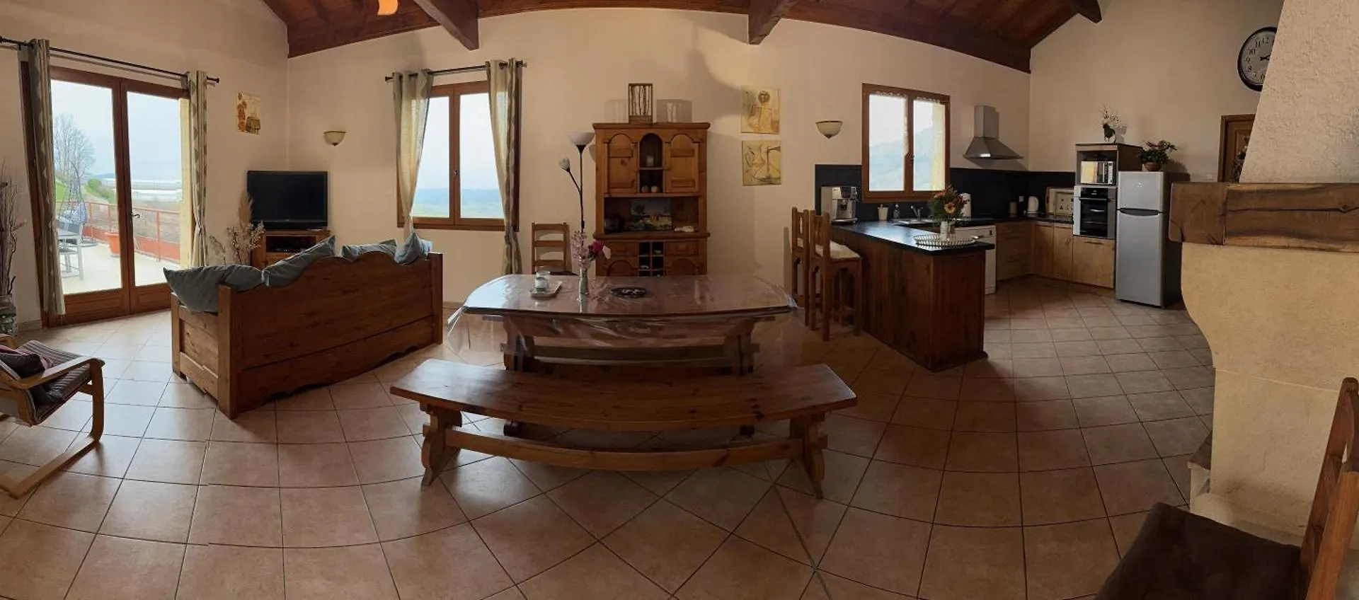 Le Mirador Villa Courzieu 0*,  France